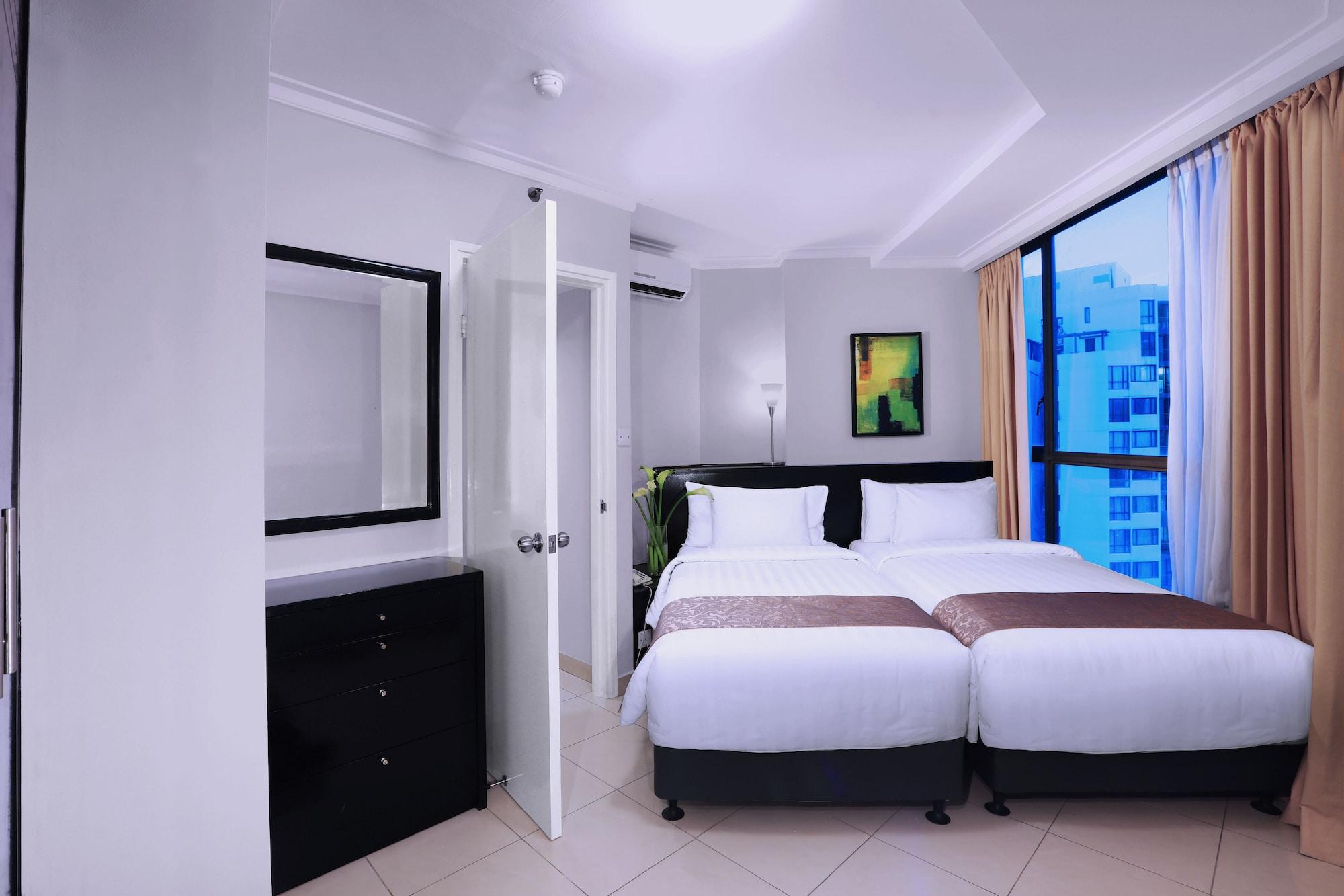 Horison Ultima Suite & Residences Rasuna Джакарта Екстериор снимка