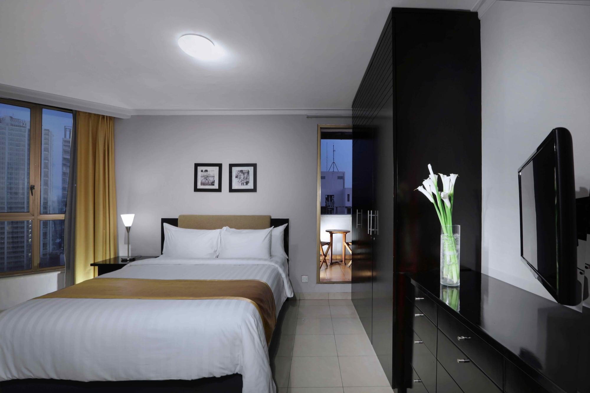 Horison Ultima Suite & Residences Rasuna Джакарта Екстериор снимка