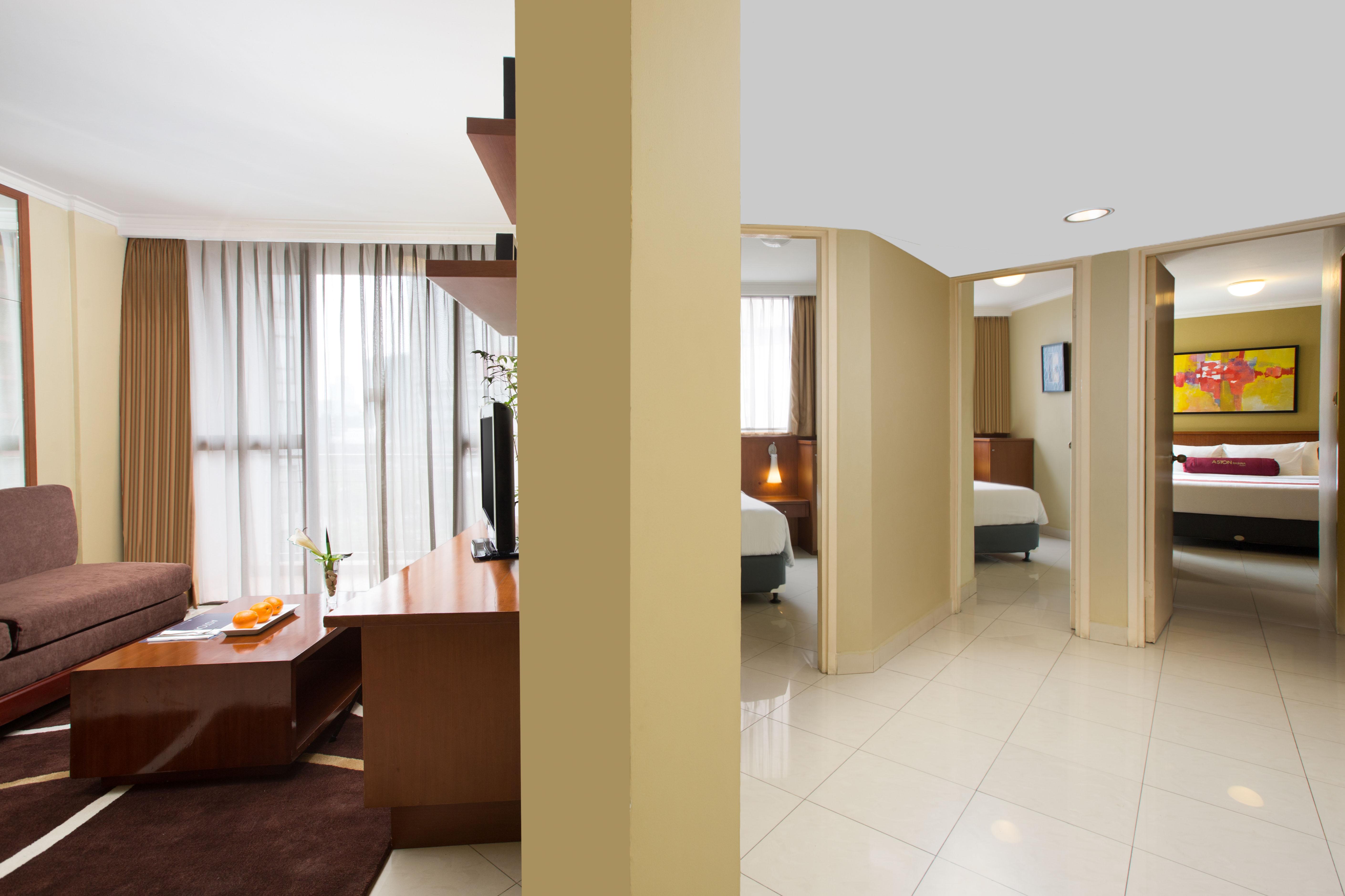 Horison Ultima Suite & Residences Rasuna Джакарта Екстериор снимка